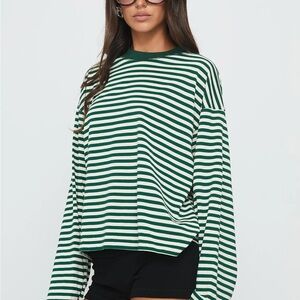 NWT SIZE L Stylish Green and White Striped Long Sleeve Tee